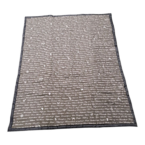 Gift Emporium Cotton Picnic Blanket - Script Brown Design