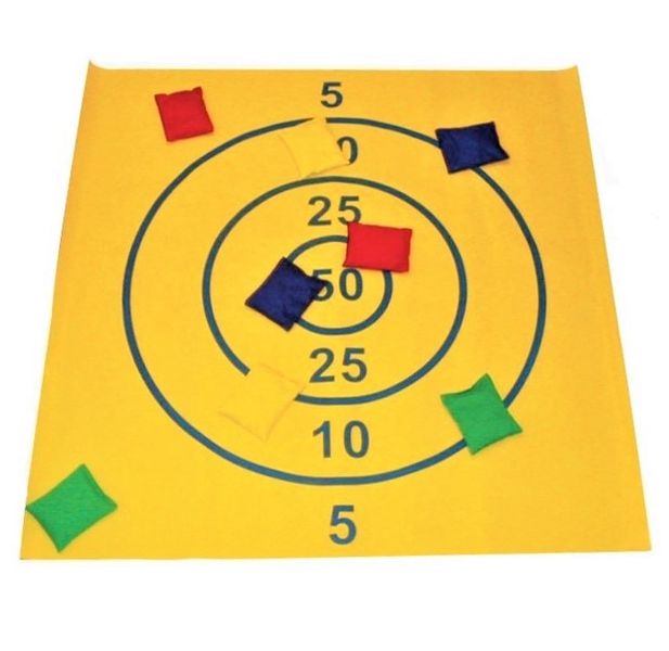 Target Throwing Game (floor mat, bean bags not included)