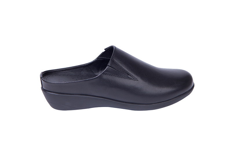 Greeen Cross Women's Genuine Leather Clog