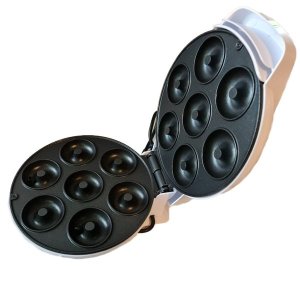 6 minute - 7piece Donut Maker - Cool Touch Housing