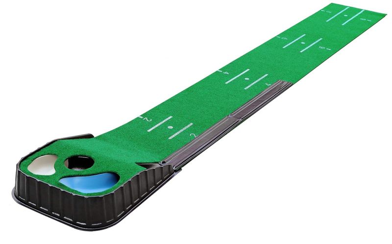 Indoor Golf Putting Green With Auto Ball Return And Hazard