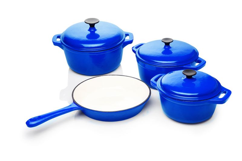 La Fermete Seven Piece Cast Iron Enamel Cookware Pot Set - Red