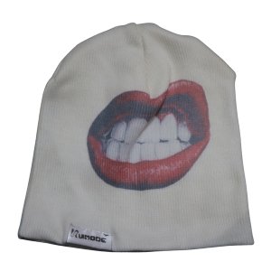 Numode Graphic Lips Beanie