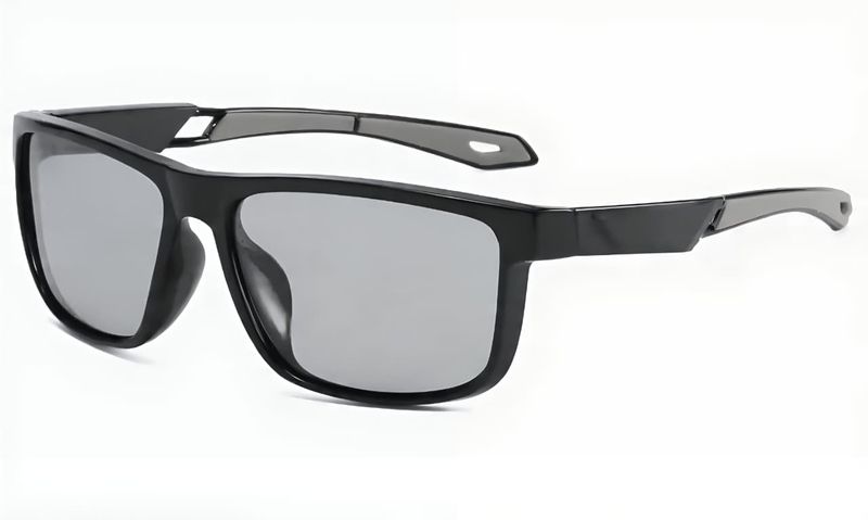 Outdoor Polerized Color Changing Glasses