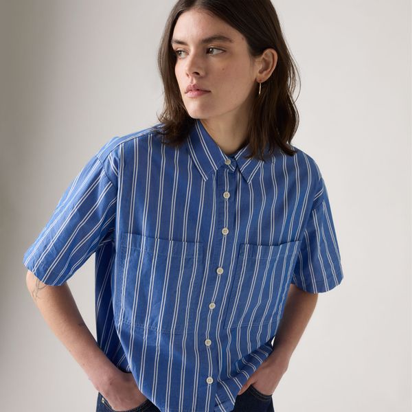 Levi's® Women's Harlie Short-Sleeve Cropped Shirt - Blue