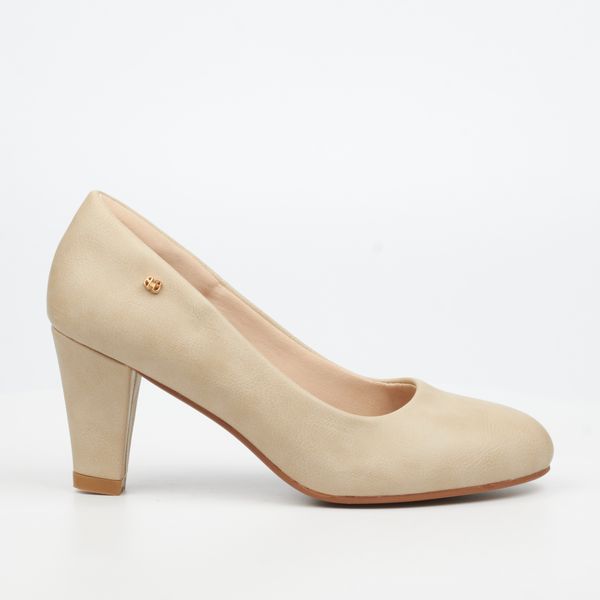 Butterfly Feet Classics Nerina 1 Beige Women Faux Leather Courts