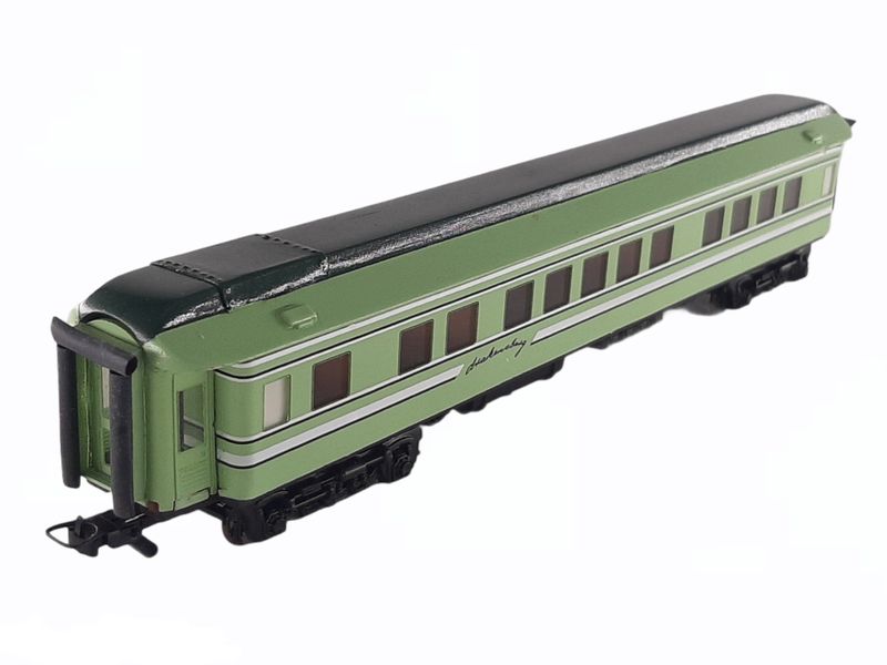 South African Model Train : Drakensburg Express Passenger Coach(C31B Wagon)