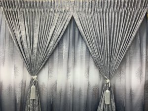 Grey &amp; White Theme Curtain &amp; Lace 2.5x2.4m