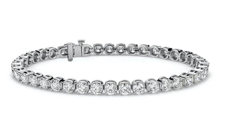 18ct White Gold Tennis Bracelet with 6ct Round Brilliant Cut Diamonds