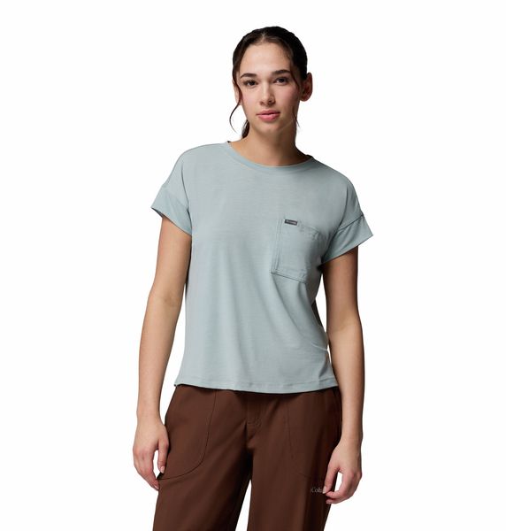 Columbia Women's Daniela Falls Short Sleeve Shirt Crushed Blue