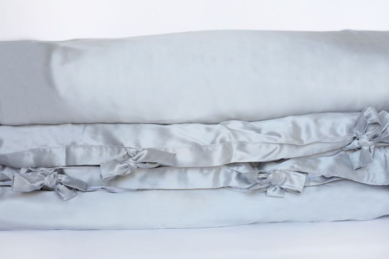 Cocoon Bedding - 100% Pure Mulberry Silk Duvet Cover - Luxurious Indulgence