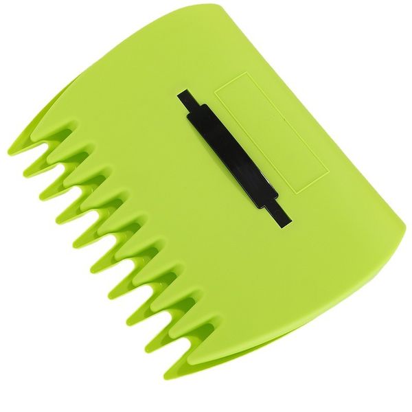Green Leaf Clips Gardening Plastic Rake for Leaf Collection