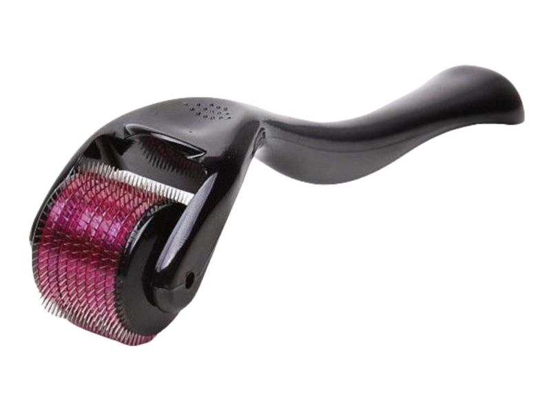 540 Titanium Microneedle Derma Roller 0.5mm - Black &amp; Purple
