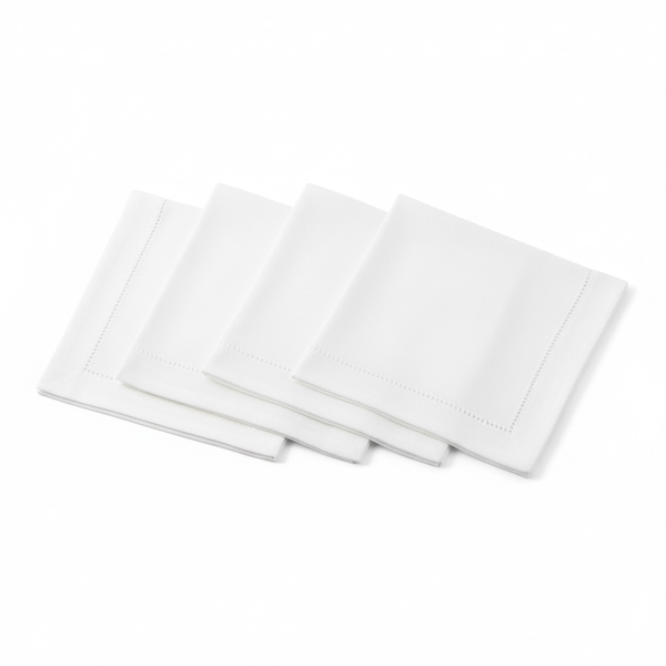 Elegant White Dinner Napkins - Set Of 4 (45 × 45 cm)
