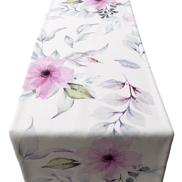 Blooming Flowers Table Runner