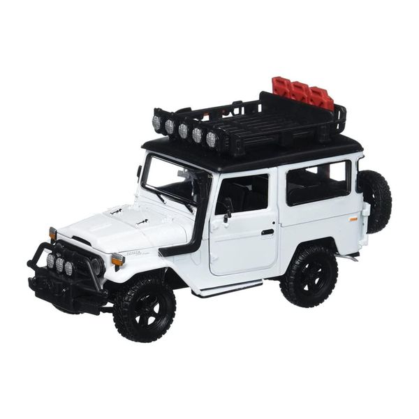 Motormax 1:24 Toyota FJ40 Land Cruiser Off Road White