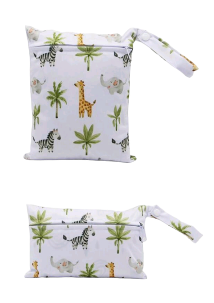 Multifunctional Waterproof Baby Diaper And Wipes Bag (Grey Leaf)