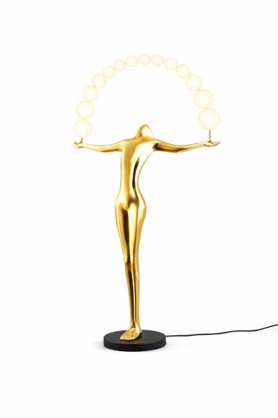 Ziyane Contemporary Gold Sculpture Table Lamp - High-End Mood Lighting
