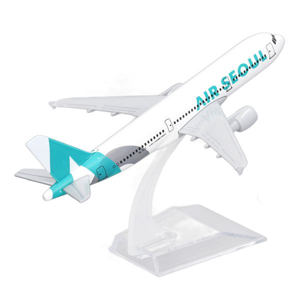 Airplane Toy 6.1in Long 5.5in Wing Strong Alloy Rich Details Model Airplane