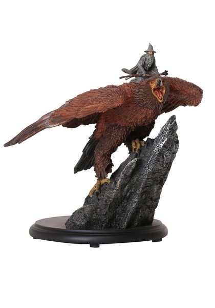 The Lord of the Rings: Gandalf on Gwaihir Mini Statue