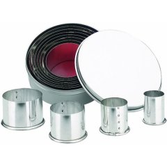 Ibili - 11 Piece Round Cookie Cutter Set