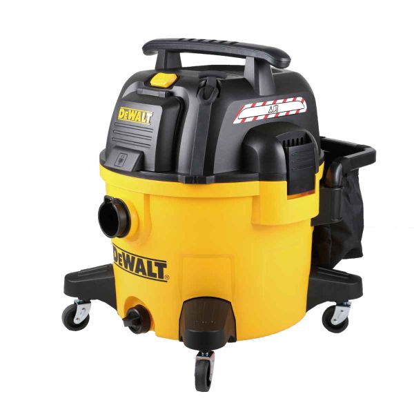 DEWALT Portable 34L Wet Dry Vacuum Cleaner