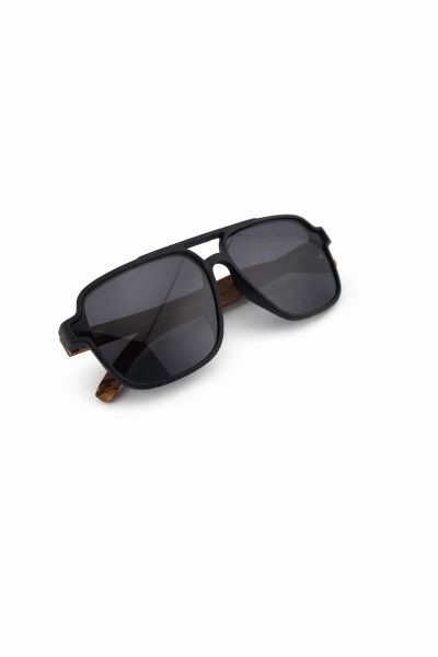 Polarized Sunglasses Matte Black Frame With Natural Wood Temples