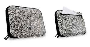 Slappa Tablet\Laptop 15.4" Sleeve - White &amp; Black