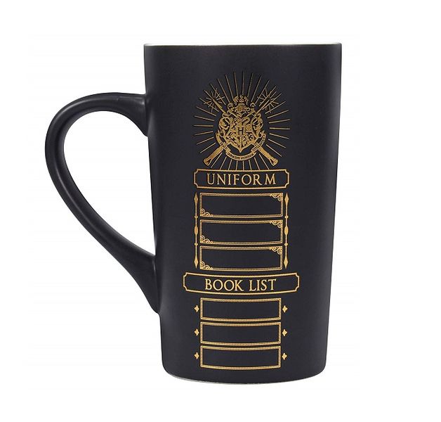 Hogwarts: School List - Mug Latte (Parallel Import)