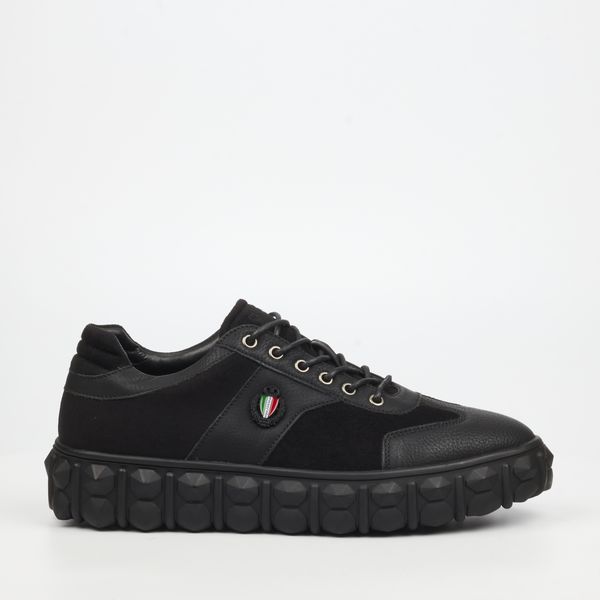 Mazerata Pigale 13 Men Faux Nubuck / Faux Suede Sneakers - Black