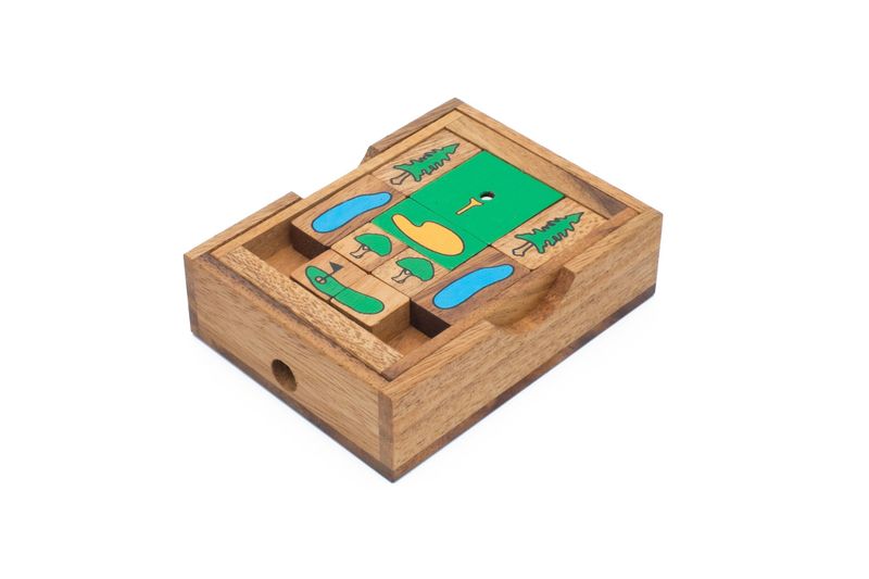 On The Greens - Wooden Brainteaser Golf-themed Sliding Block Puzzle