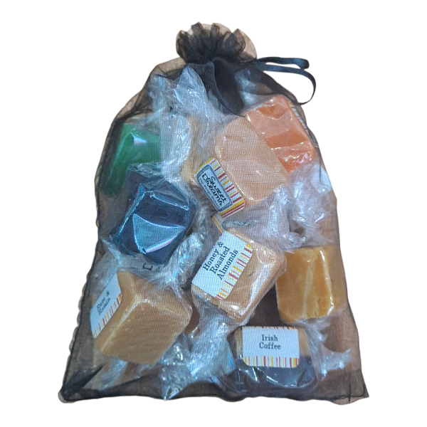 Gift Emporium - Handmade Fudge Black Gift Bag - 12 pack