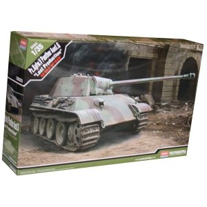 Academy 13523 1/35 Pz.Kpfw.V Panther Ausf.G