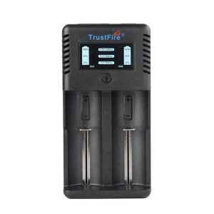 Trustfire TR-019 Charger