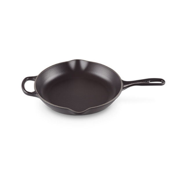 Le Creuset Signature Round Cast Iron Skillet - 23cm