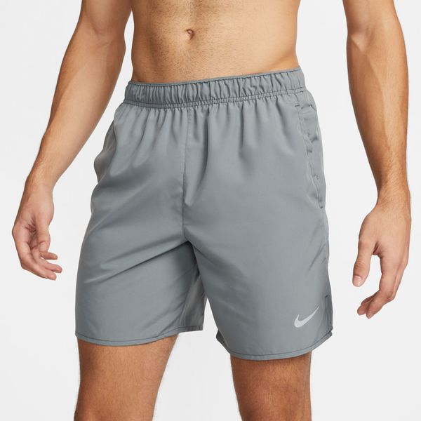 Nike Men's Challenger Dri-FIT 7-Inch Unlined Running Shorts