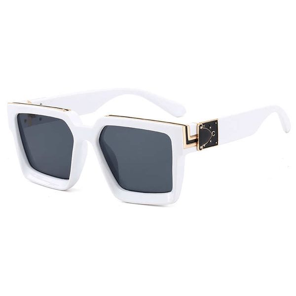 Sunglasses Oversized Square Frame (White)