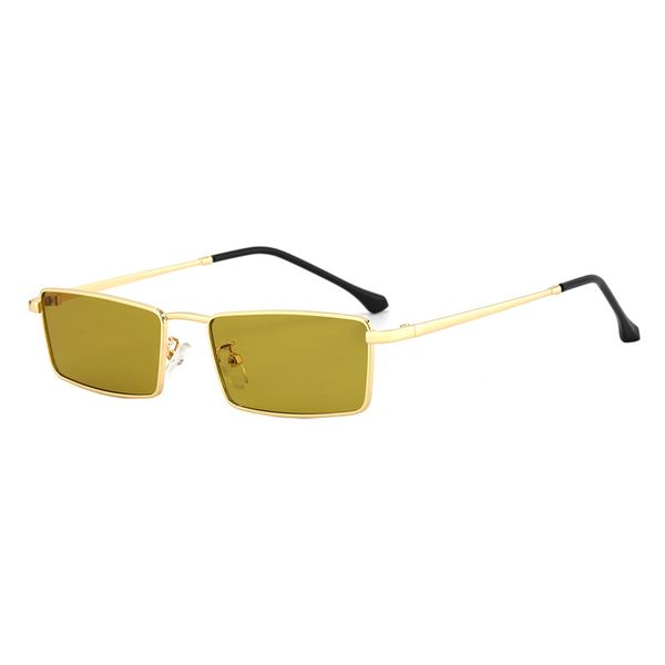 ZELTRYN Retro Square Sunglasses With a Unique Style