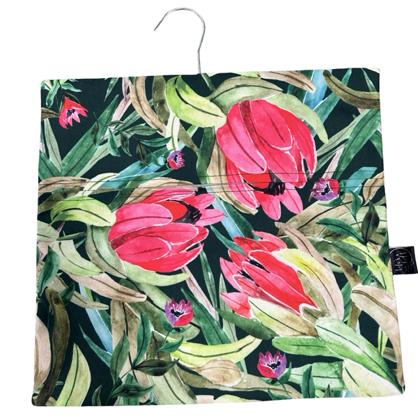 Laudry Peg Bag - Bright Pink Proteas with Green Leaves