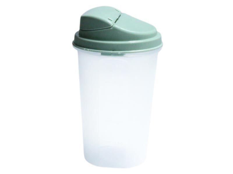 Frosted PP Shaker with PE Lid and Measuring Marks 500ml
