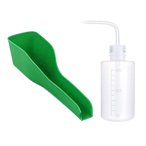 Pet Bird Parrot Feeding Spoon &amp; 250ml Squeezable Water Bottle Set of 2