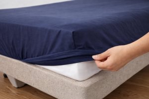Waterproof Hospital Mattress Protector Cover Size: Single