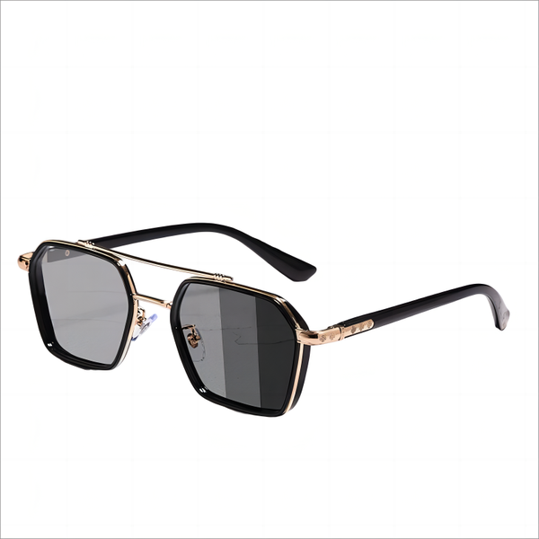 Photochromic sunglasses